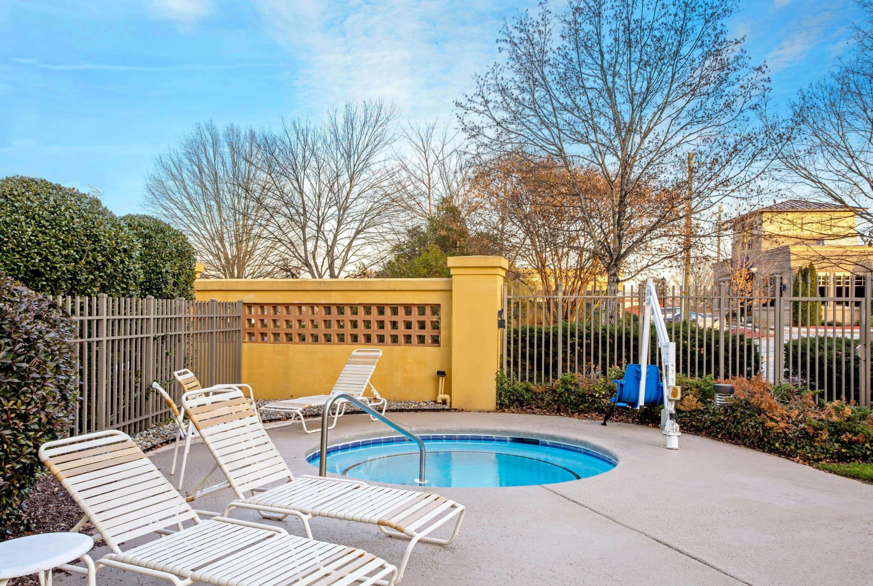 La Quinta By Wyndham Winston-Salem Hotel Exterior foto